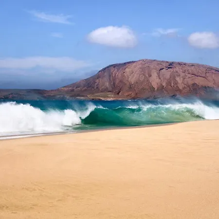 & Balcony 3d 阿雷西费