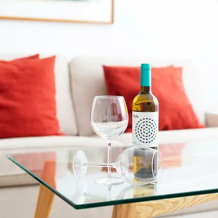 & Balcony 3d 公寓 *