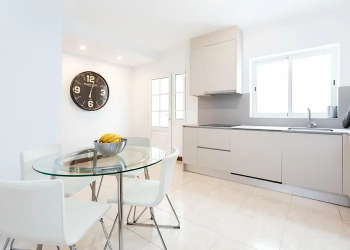 & Balcony 3d - Arrecife, Lanzarote - Free Parking * アレシフェ